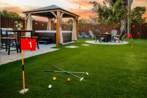 Brick Enclave with Mini Golf & SPA, 5mins to beach
